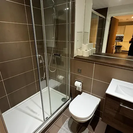 Two Br Flat In Britannia Point Bp65 Apartment London Exterior photo